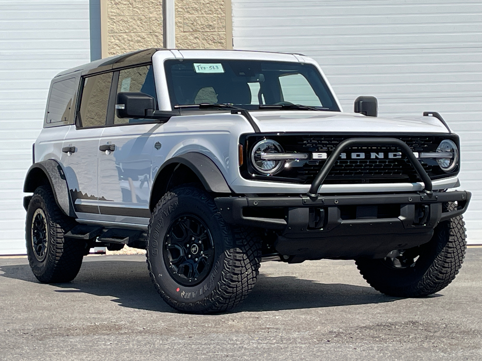 2024 Ford Bronco Wildtrak 1