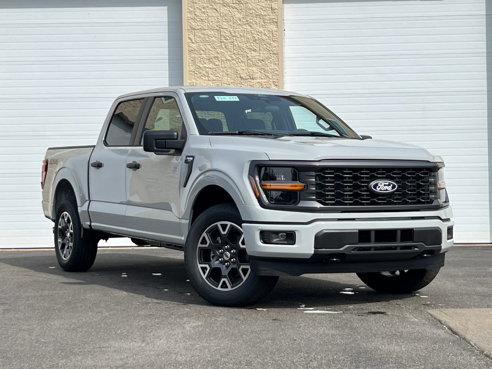 2024 Ford F-150 STX 2