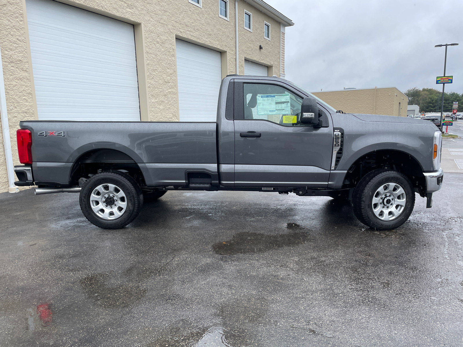 2024 Ford F-250SD  11