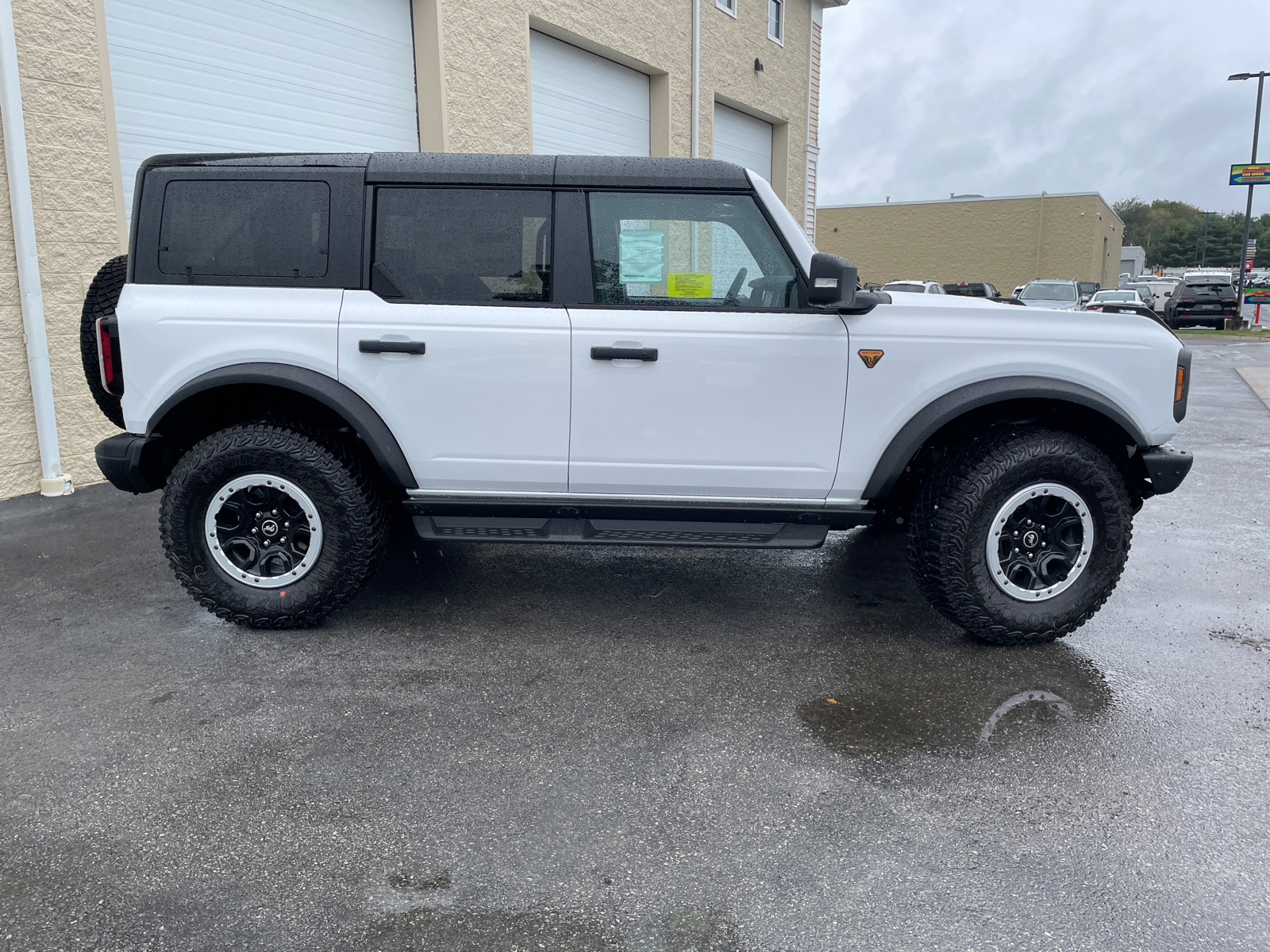 2024 Ford Bronco Badlands 13