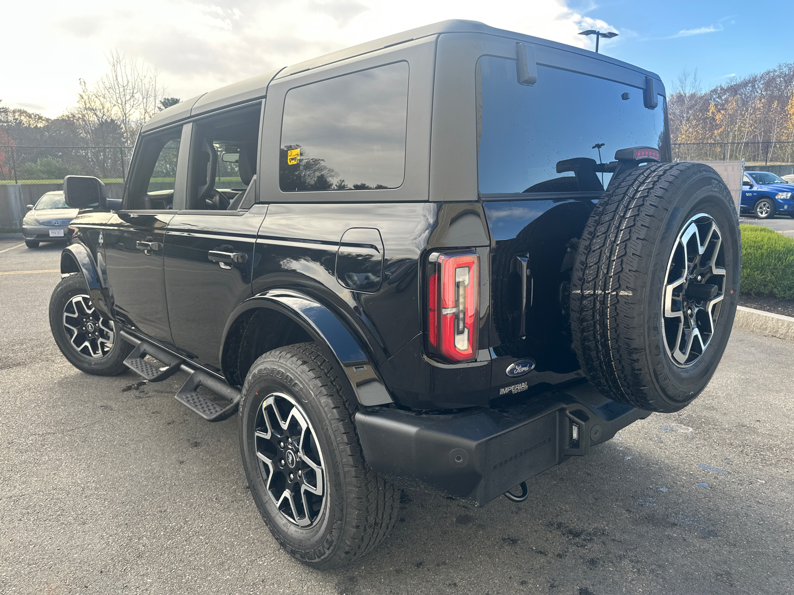 2024 Ford Bronco Outer Banks 8