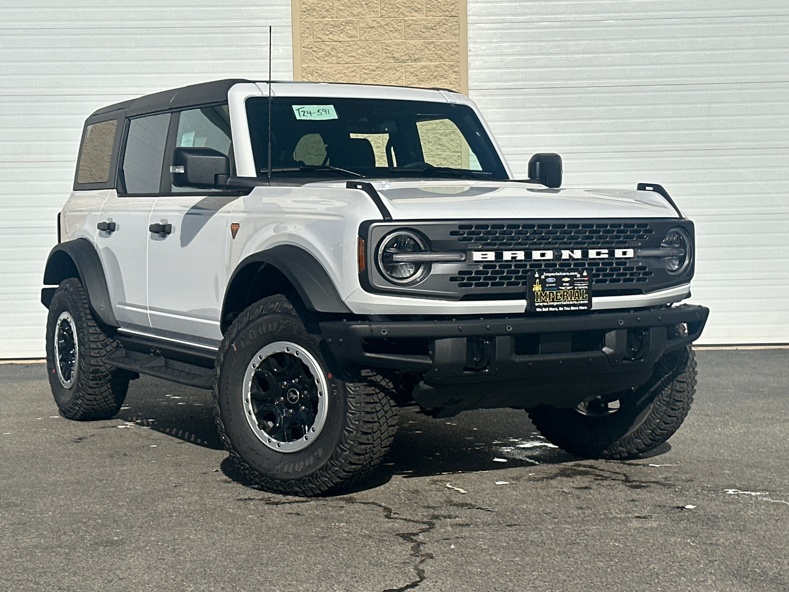 2024 Ford Bronco Badlands 2