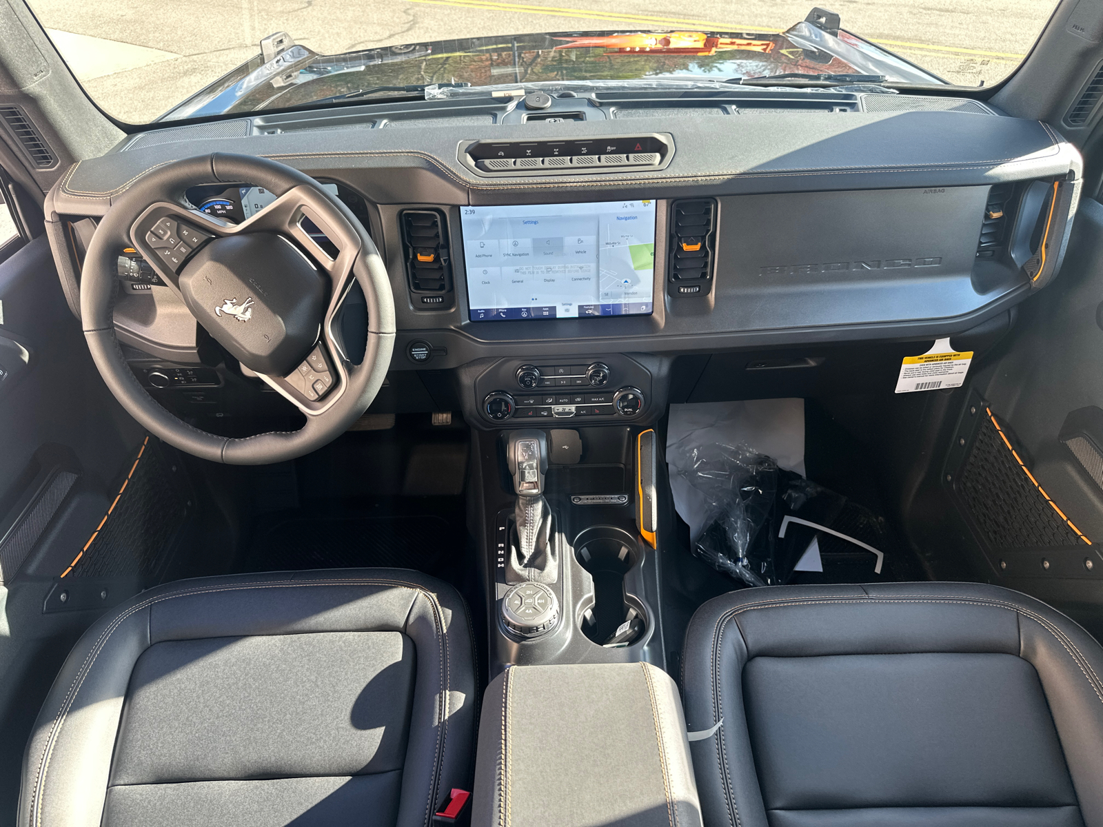 2024 Ford Bronco Badlands 16