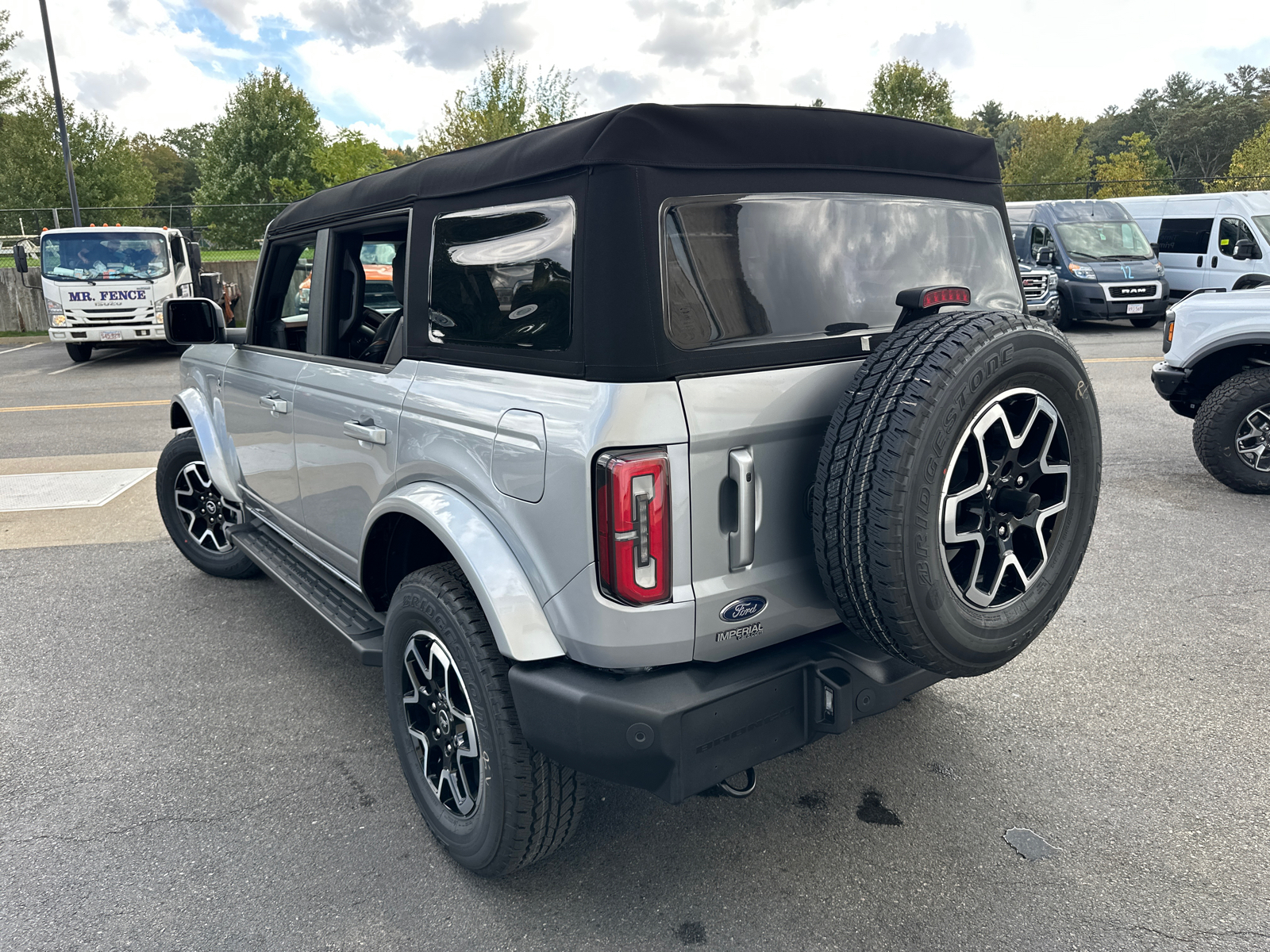 2024 Ford Bronco Outer Banks 7