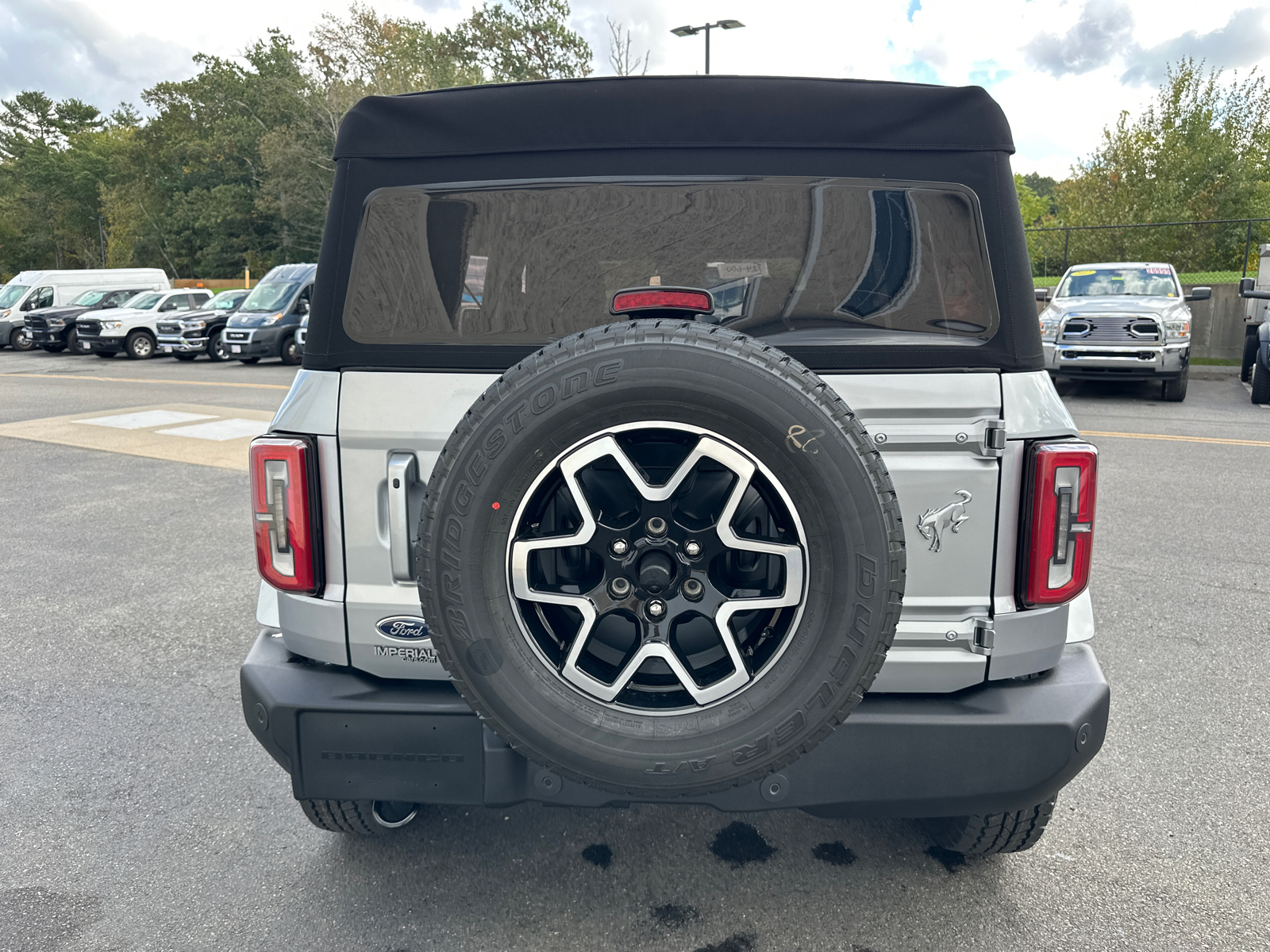 2024 Ford Bronco Outer Banks 8