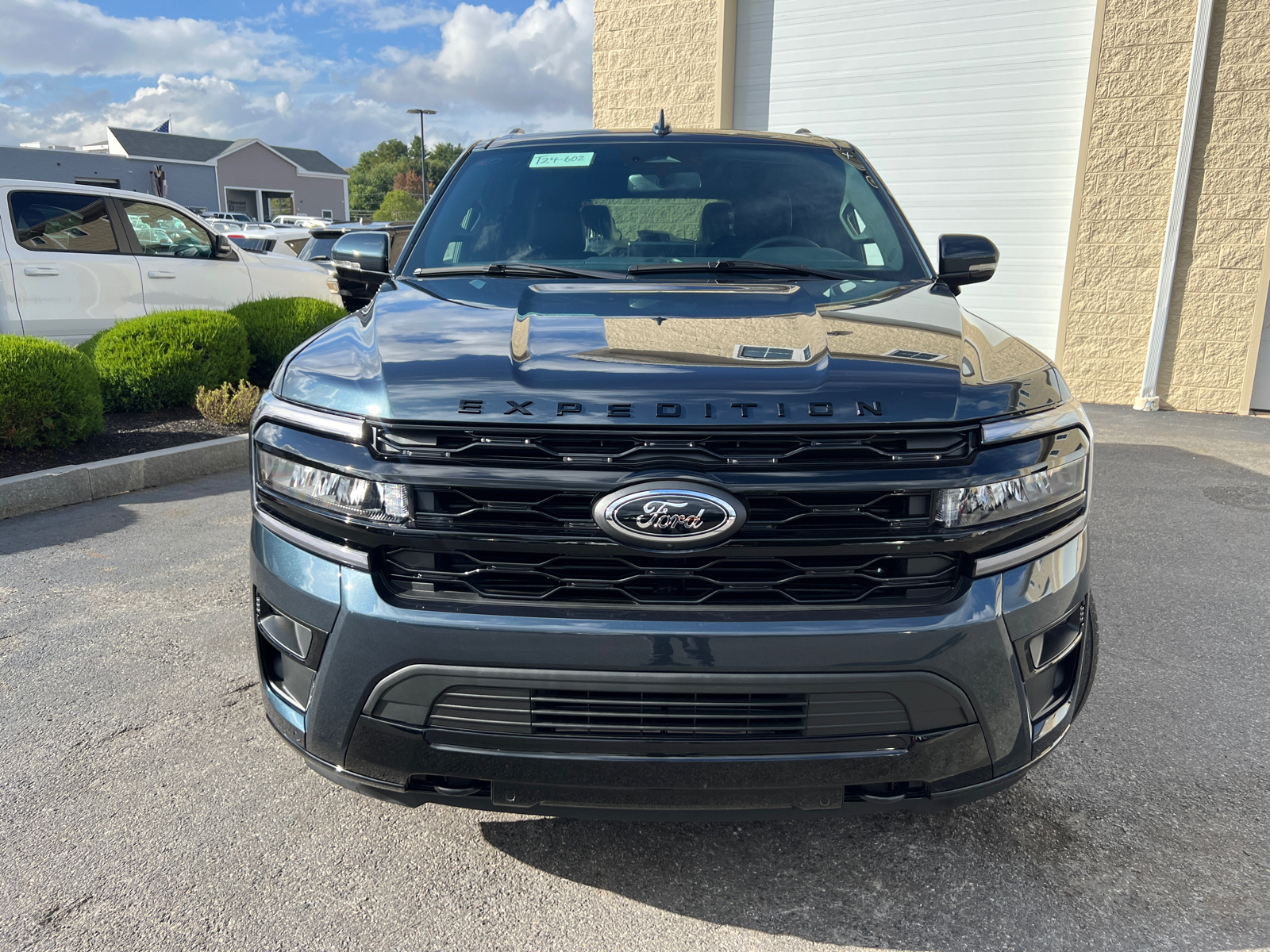 2024 Ford Expedition Limited 3