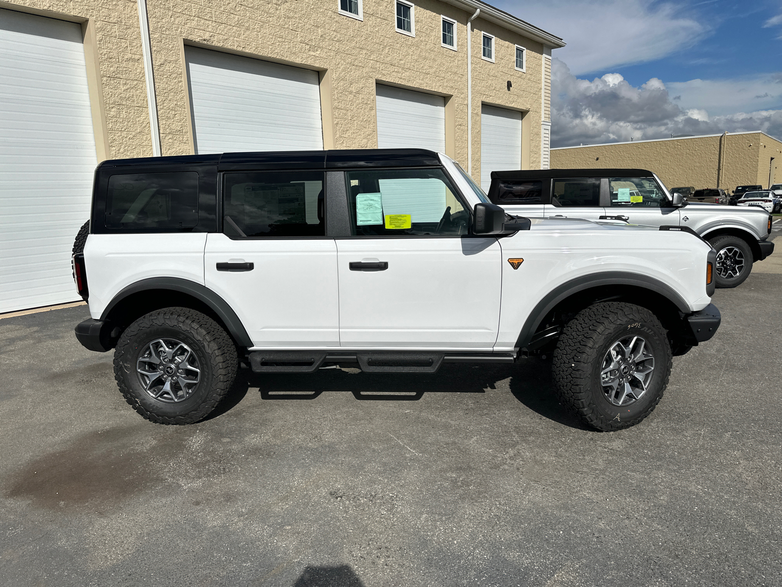 2024 Ford Bronco Badlands 11