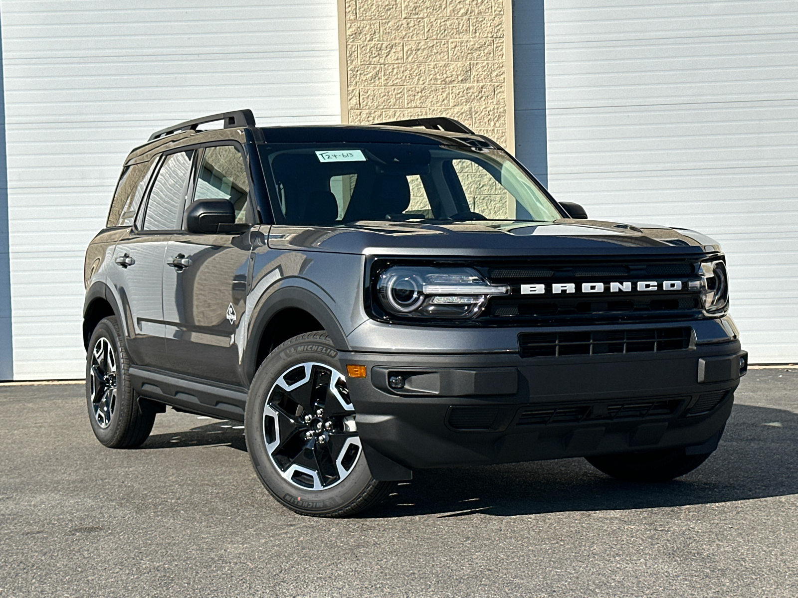 2024 Ford Bronco Sport Outer Banks 2