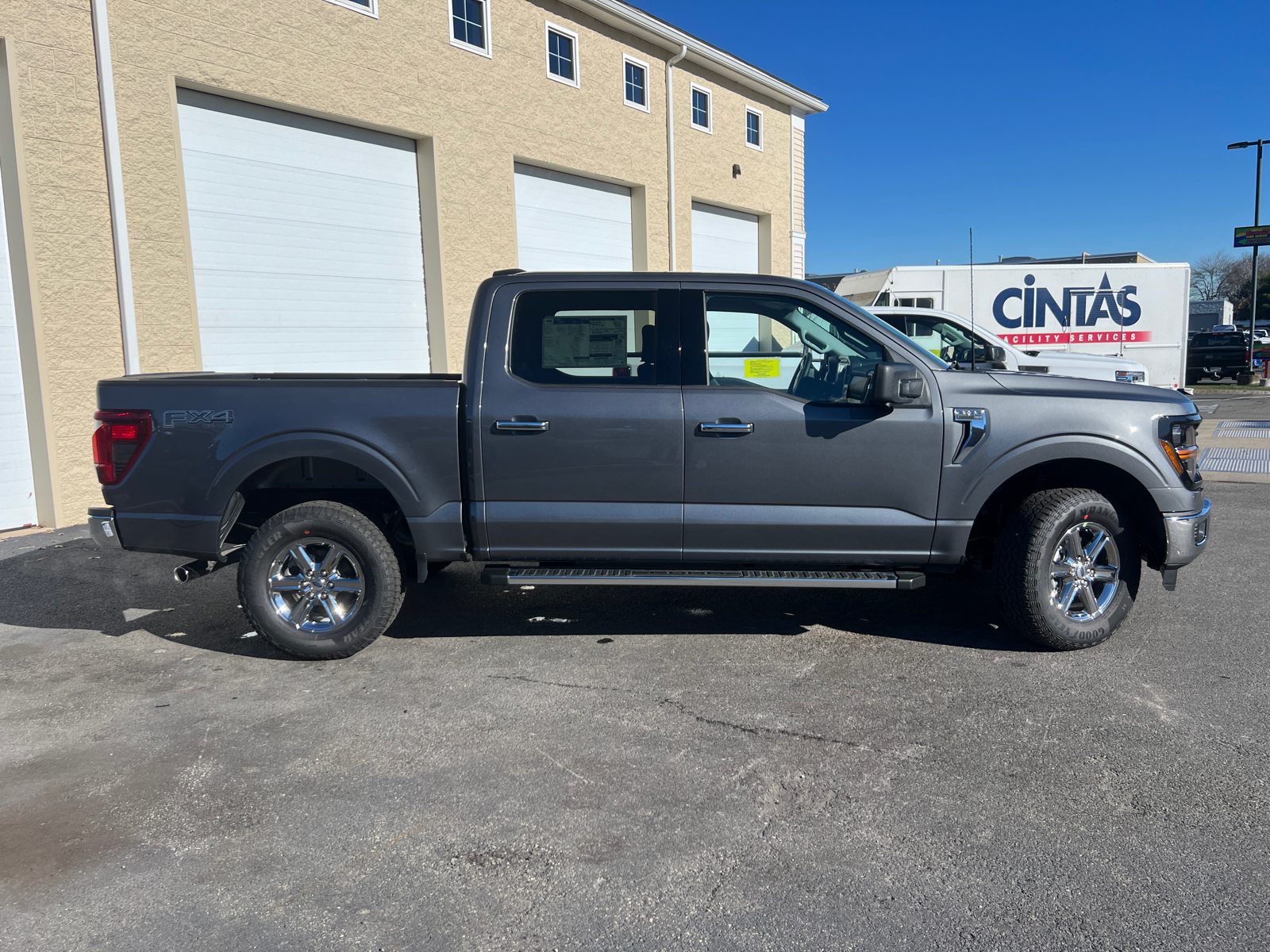 2024 Ford F-150 XLT 11