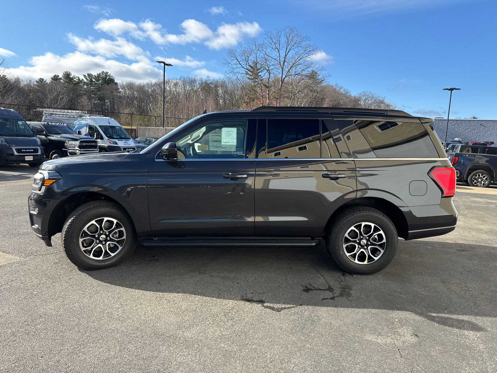 2024 Ford Expedition XLT 4