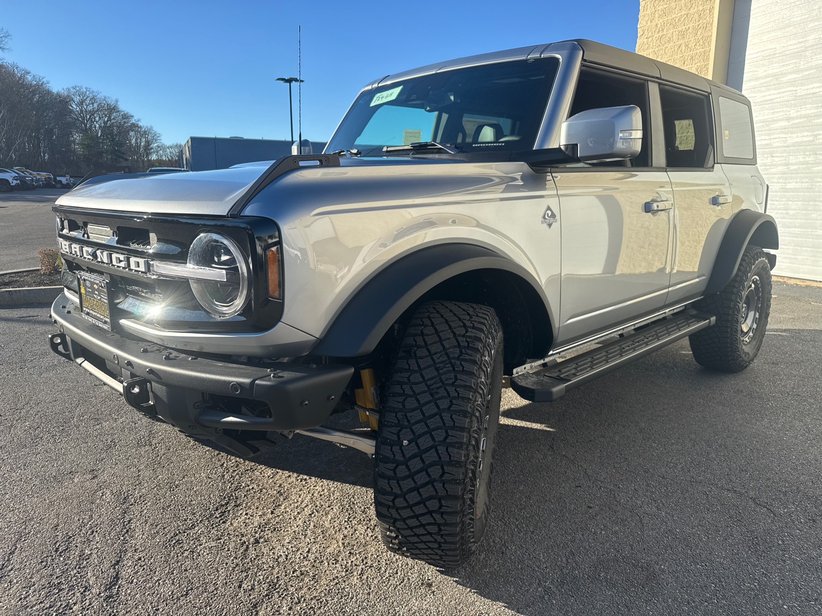 2024 Ford Bronco Outer Banks 4