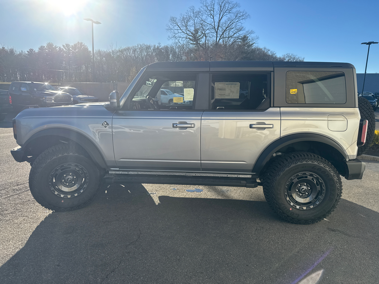 2024 Ford Bronco Outer Banks 5