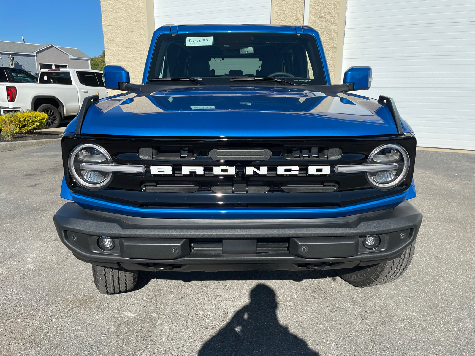 2024 Ford Bronco Outer Banks 3