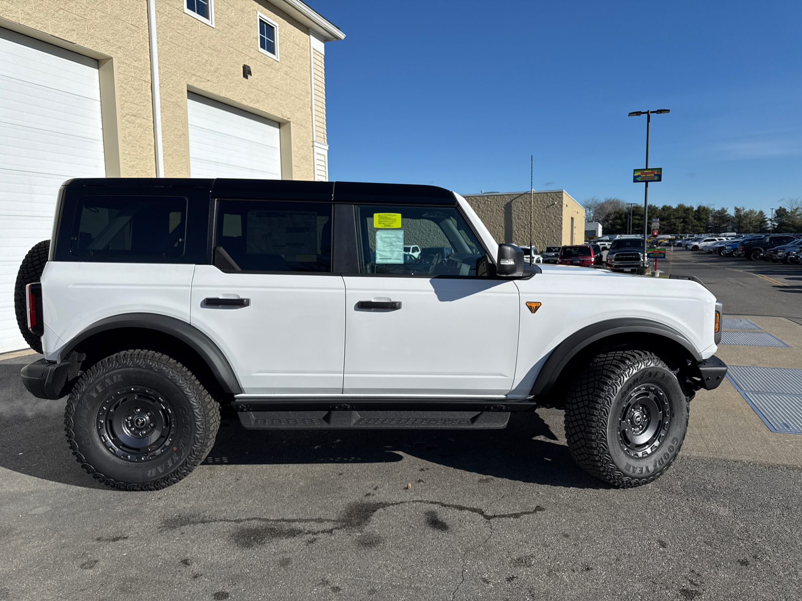 2024 Ford Bronco Badlands 11