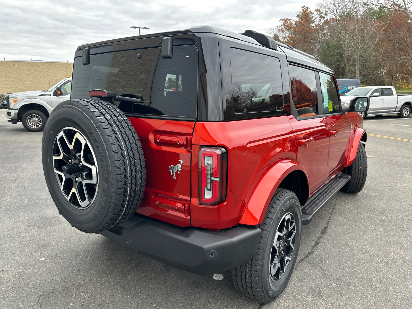 2024 Ford Bronco Outer Banks 10