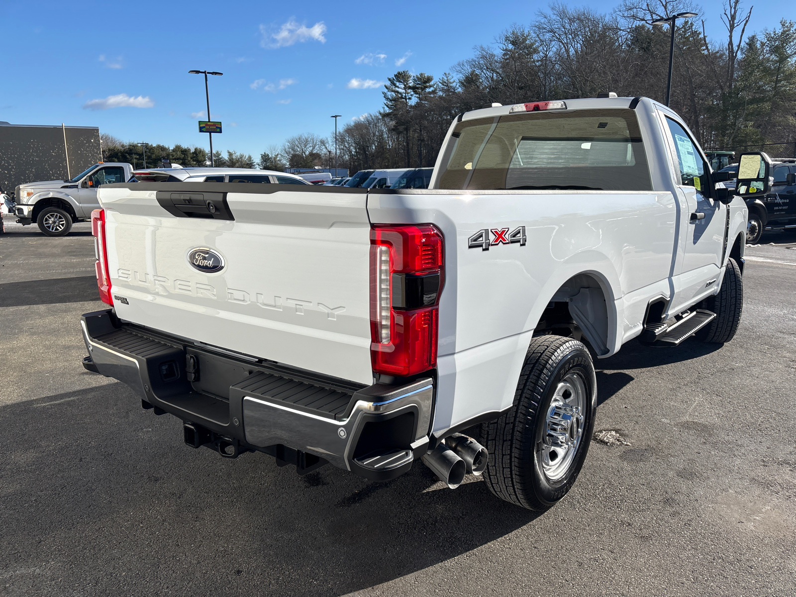 2024 Ford F-350SD  10