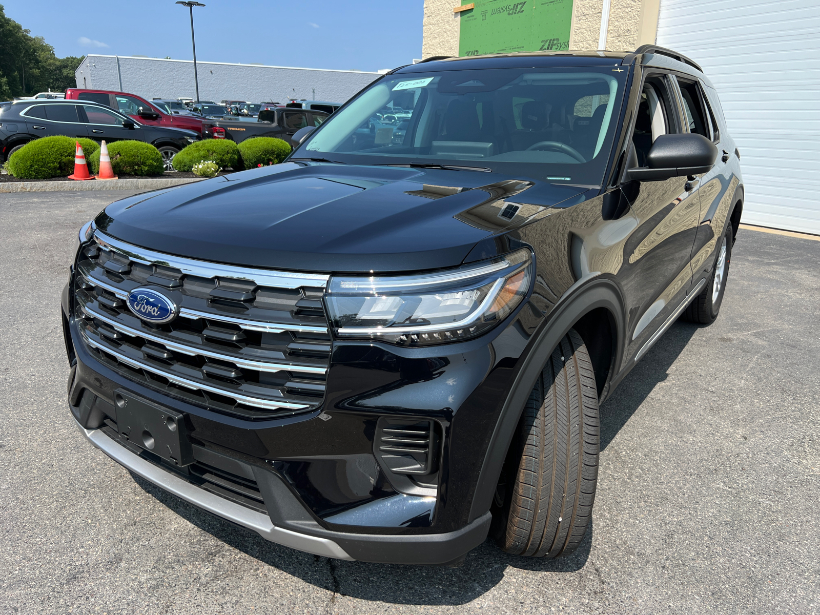 2025 Ford Explorer Active 4