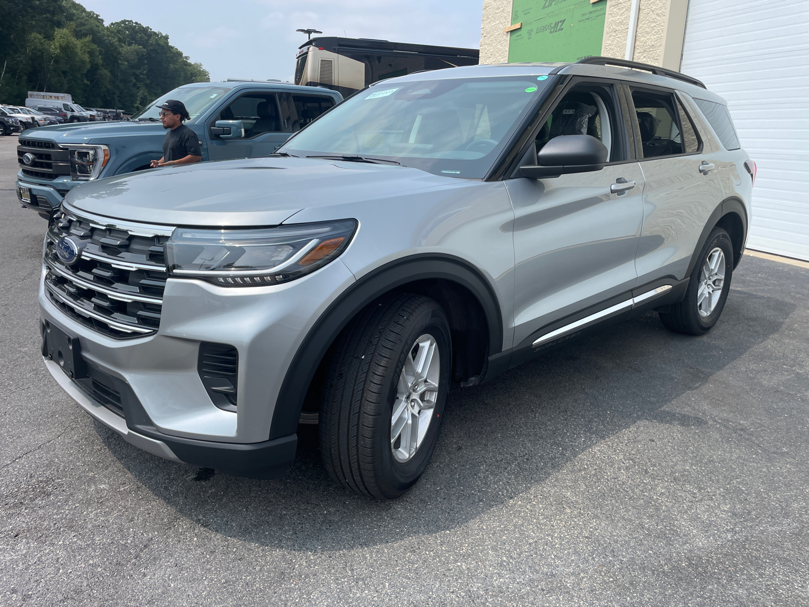 2025 Ford Explorer Active 4