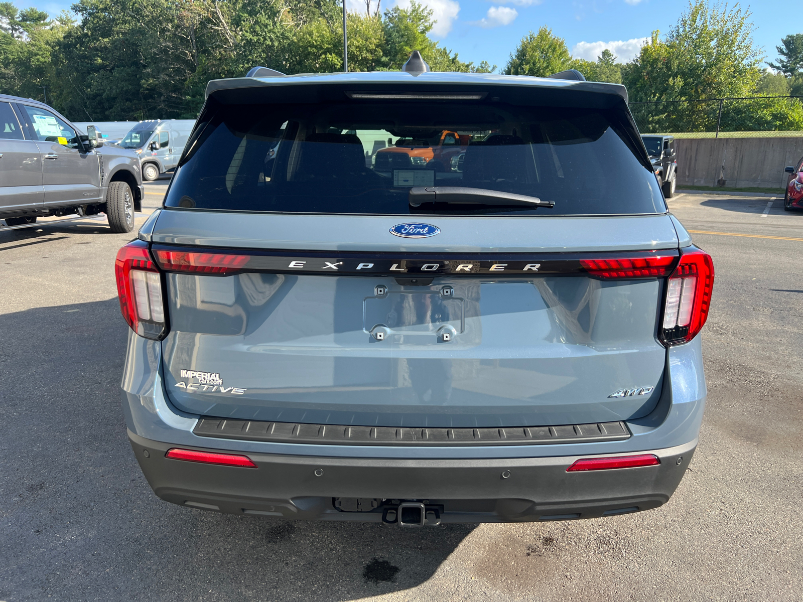 2025 Ford Explorer Active 8