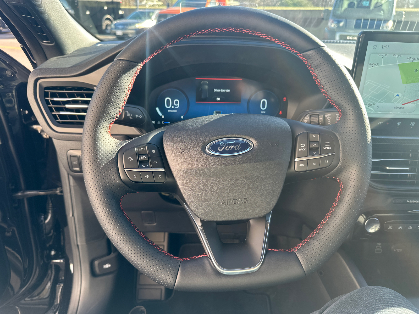 2025 Ford Escape ST-Line Elite 22