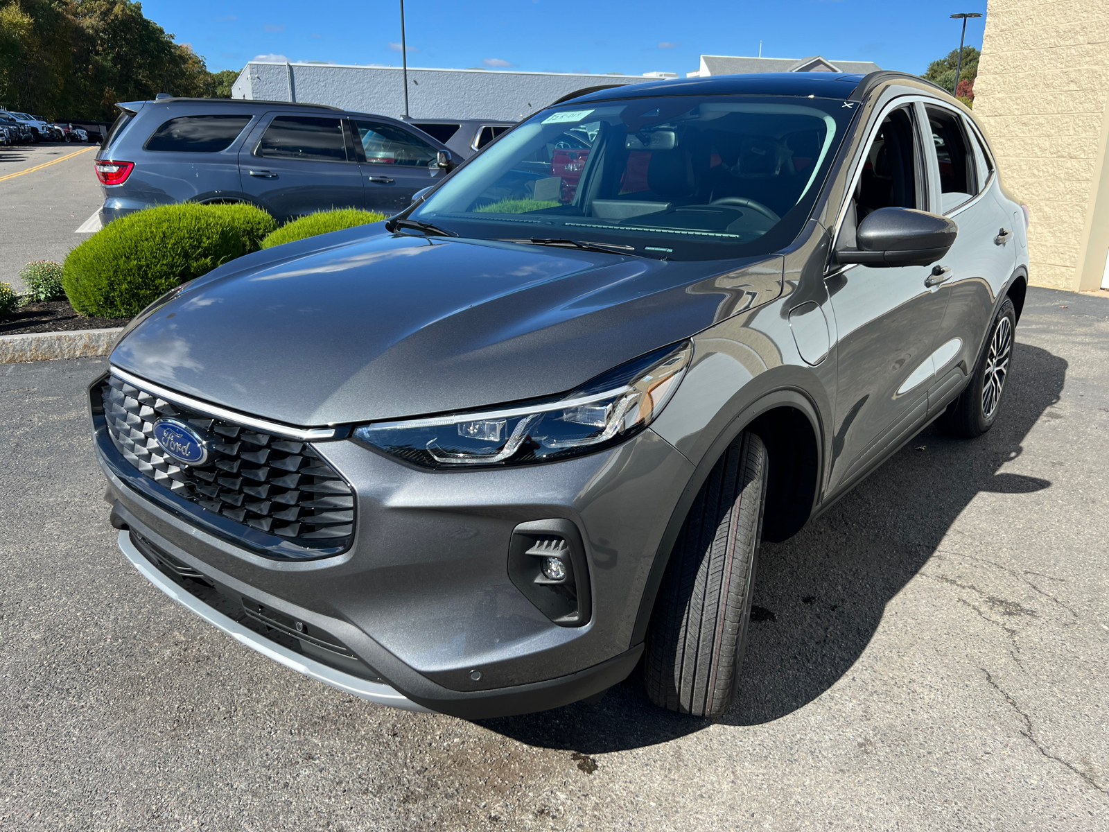 2025 Ford Escape Plug-In Hybrid 4