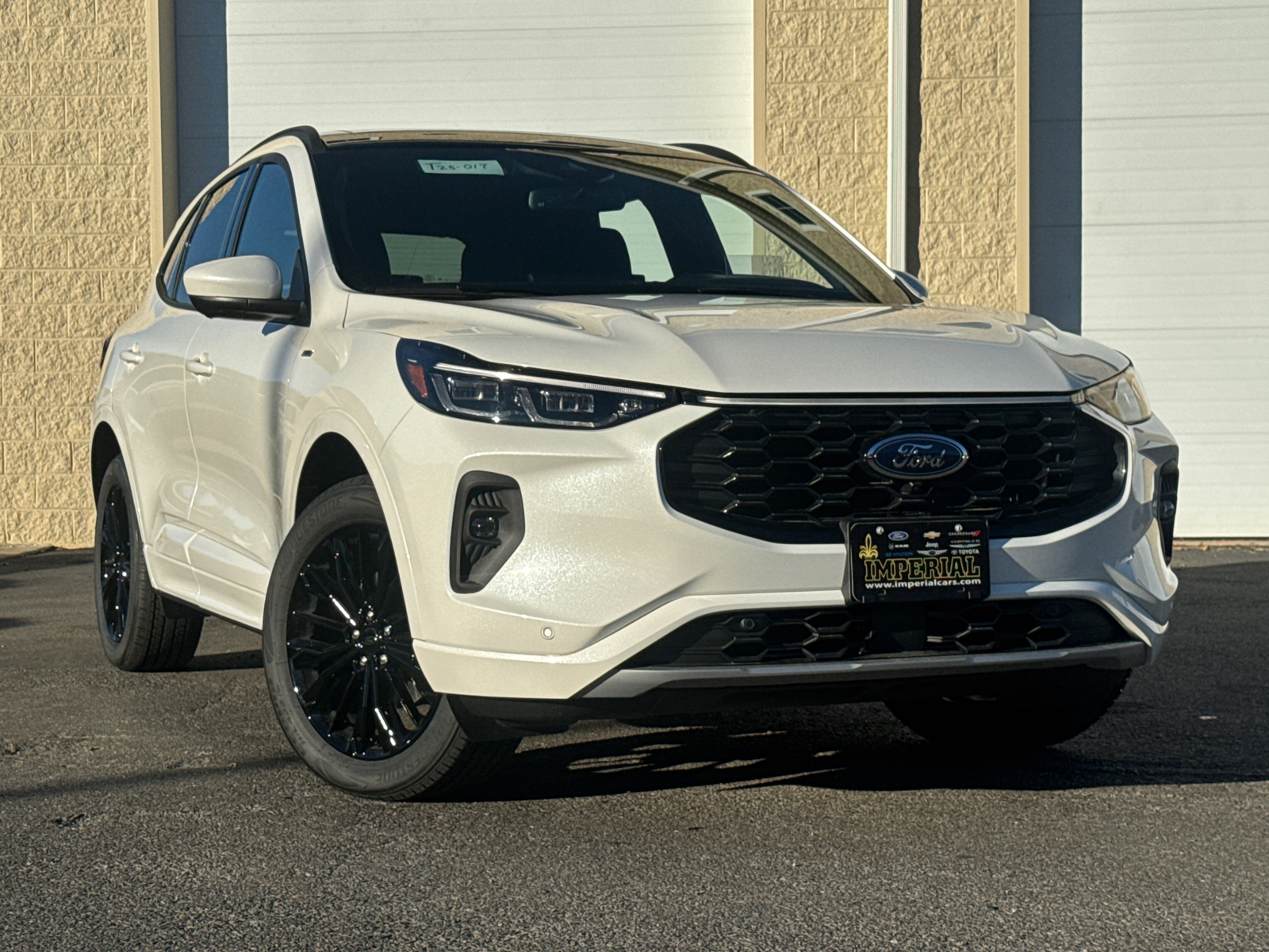 2025 Ford Escape ST-Line Elite 2