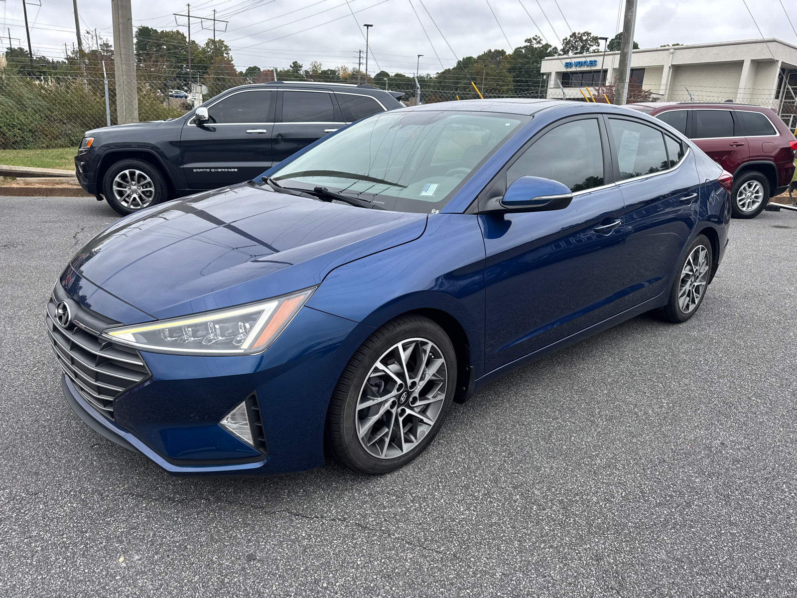 2020 Hyundai Elantra Limited 4