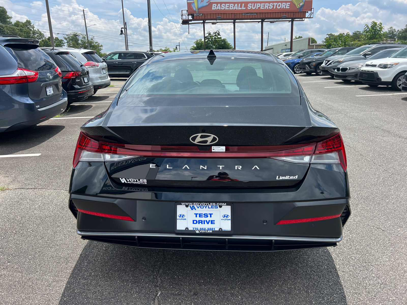 2024 Hyundai Elantra Limited 7