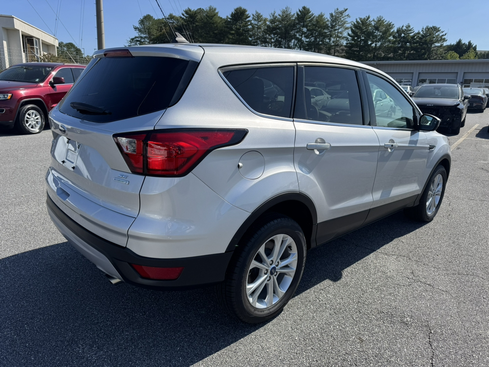 2019 Ford Escape SE 8