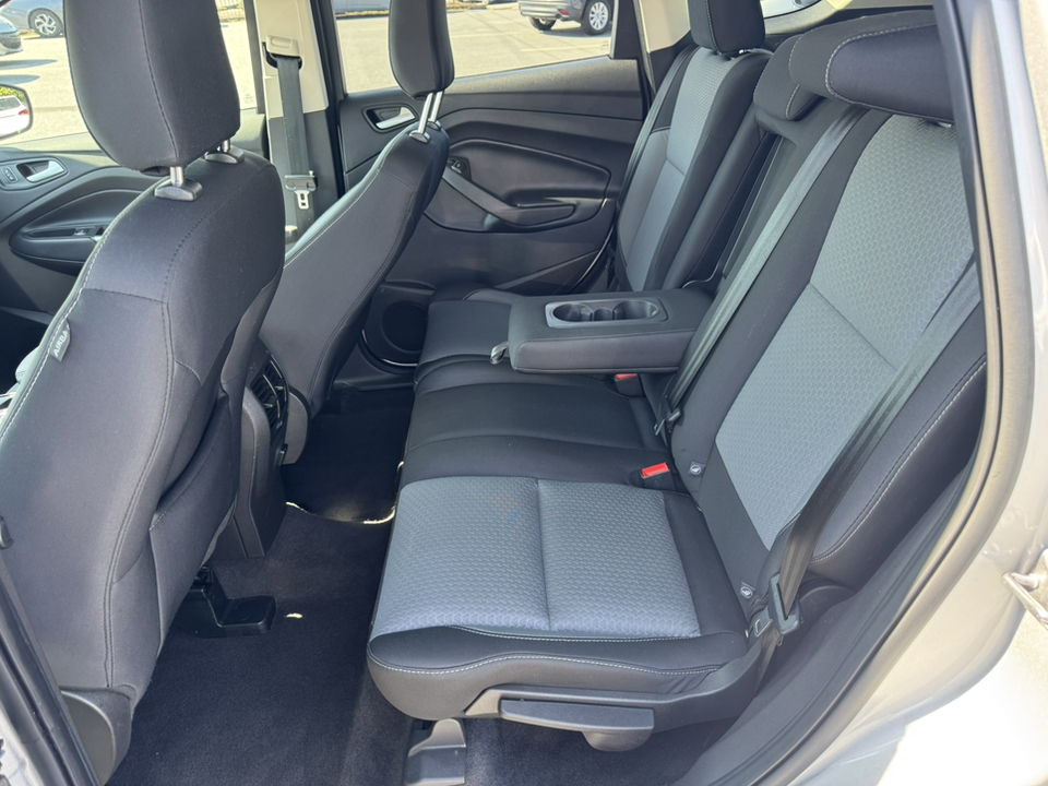 2019 Ford Escape SE 21