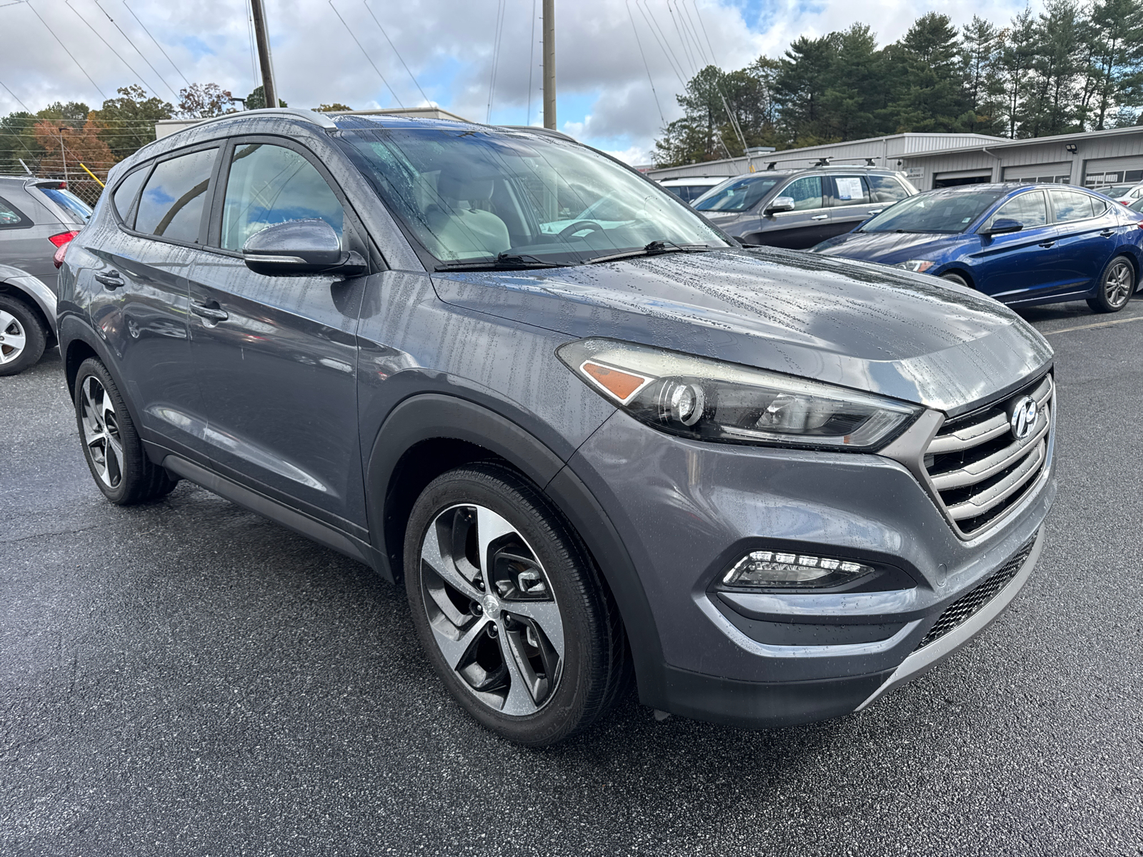 2016 Hyundai Tucson Sport 2