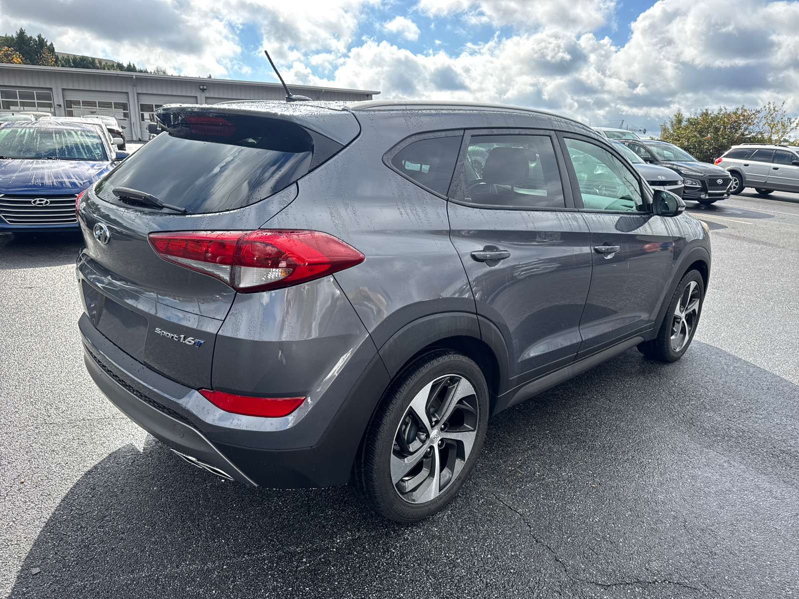 2016 Hyundai Tucson Sport 8