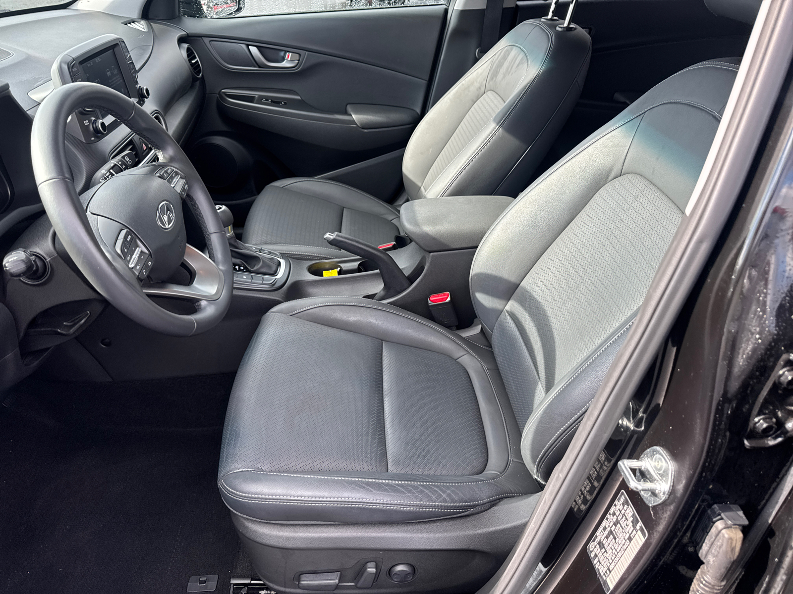 2019 Hyundai Kona Limited 10