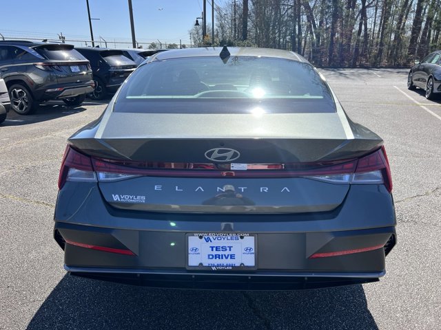 2024 Hyundai Elantra SEL 7