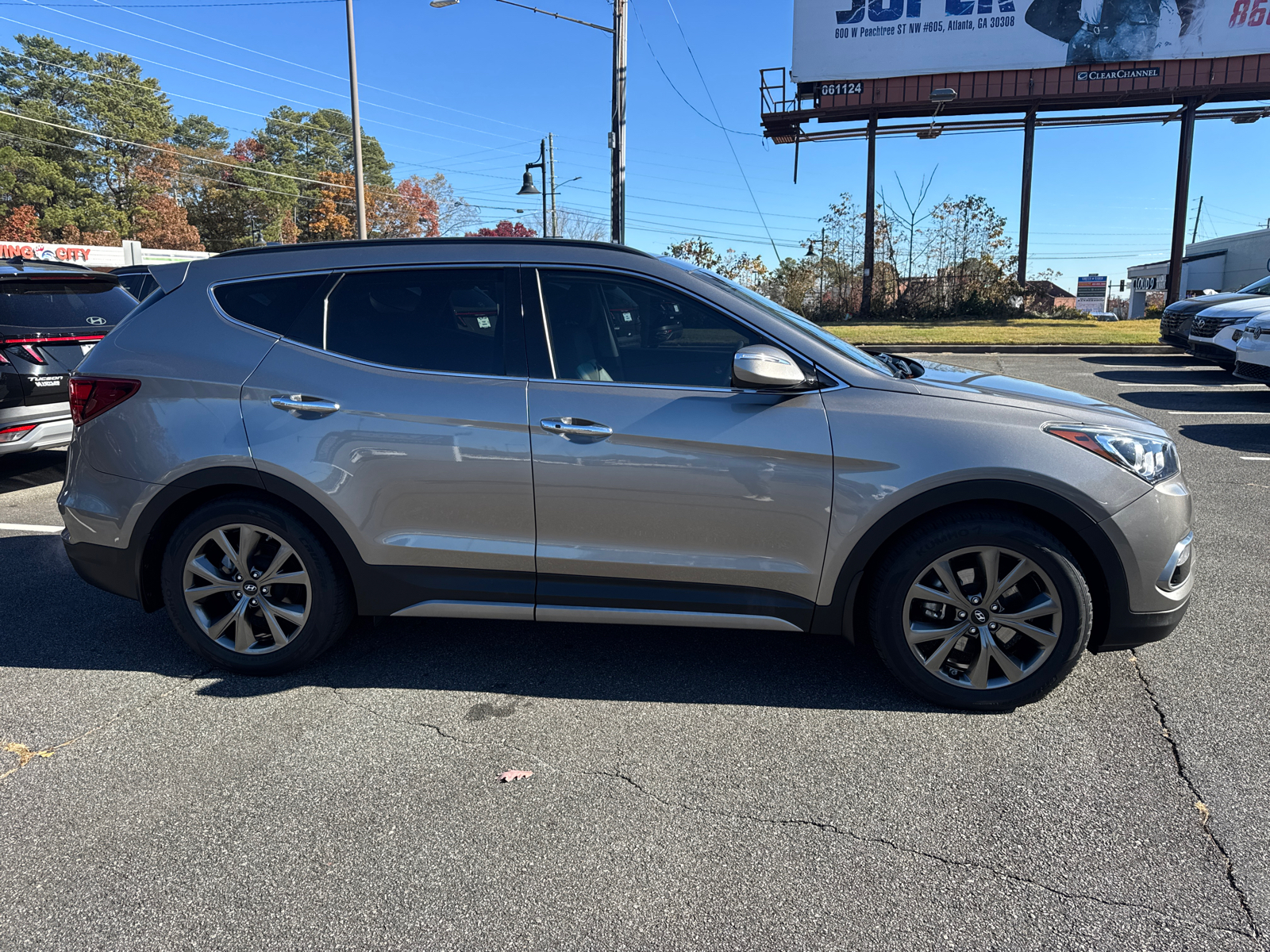 2017 Hyundai Santa Fe Sport 2.0T Ultimate 9