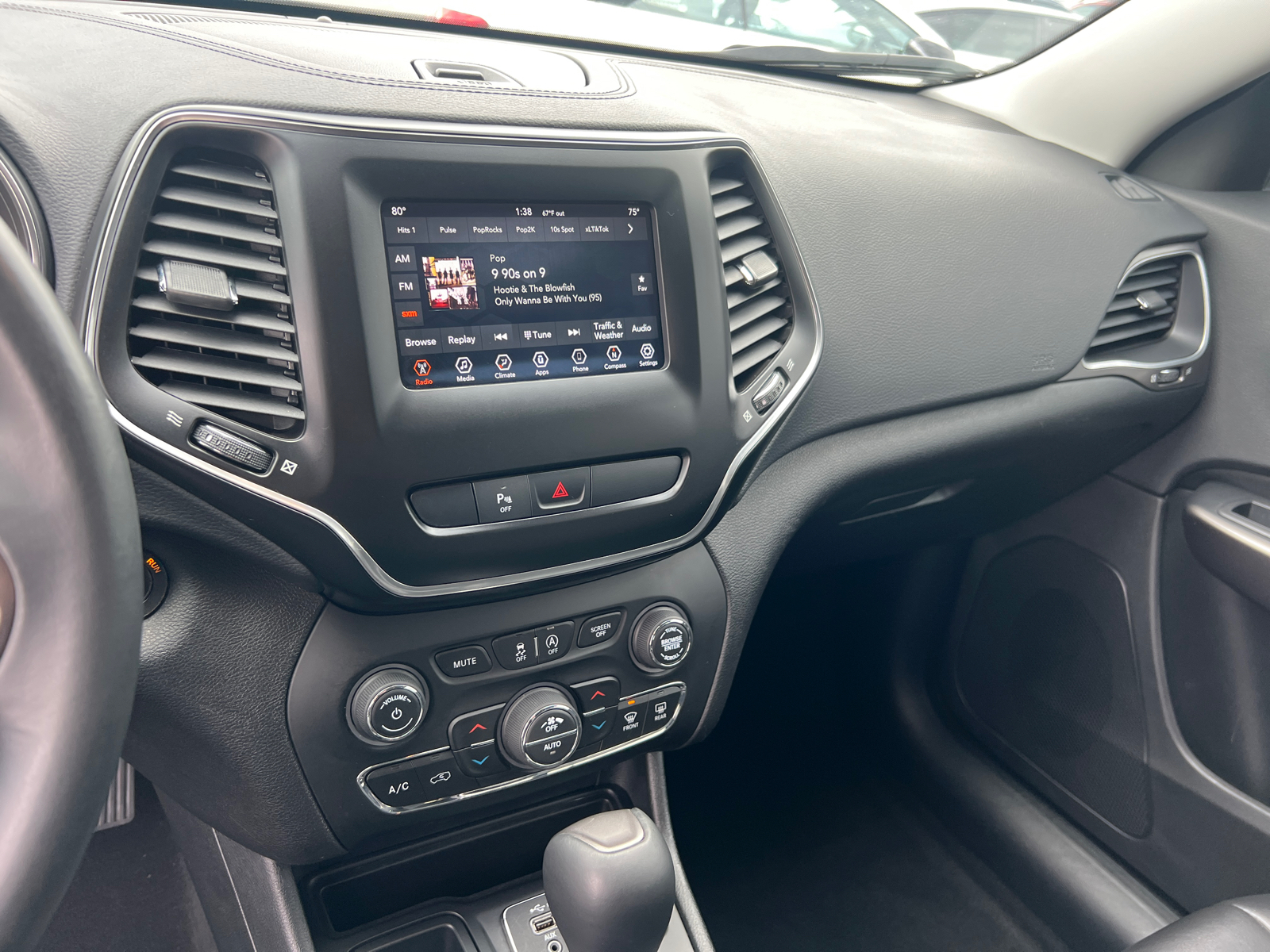 2019 Jeep Cherokee Latitude Plus 30