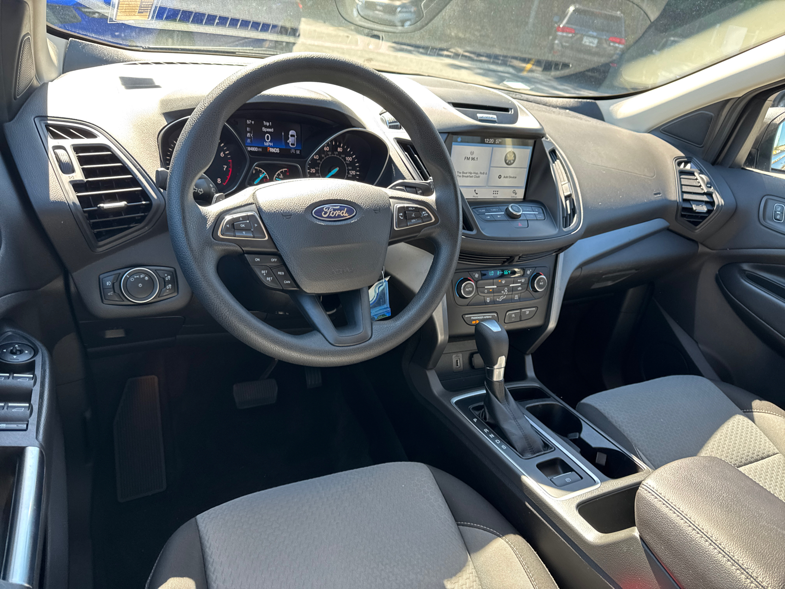 2017 Ford Escape SE 23