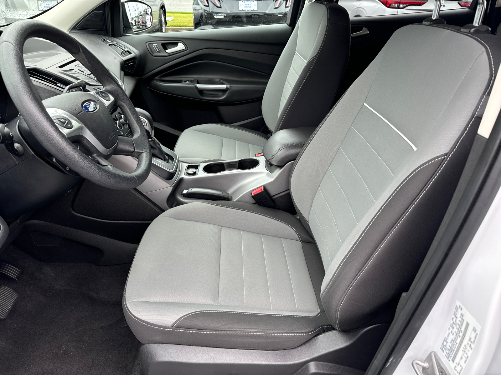 2014 Ford Escape SE 10