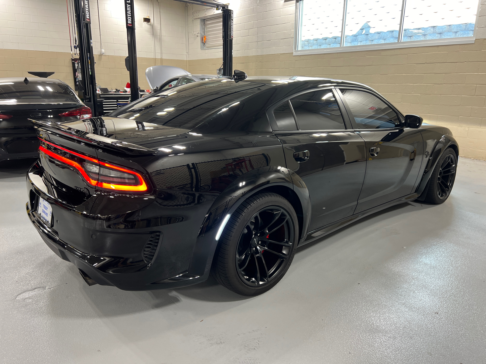 2022 Dodge Charger SRT Hellcat Widebody 8