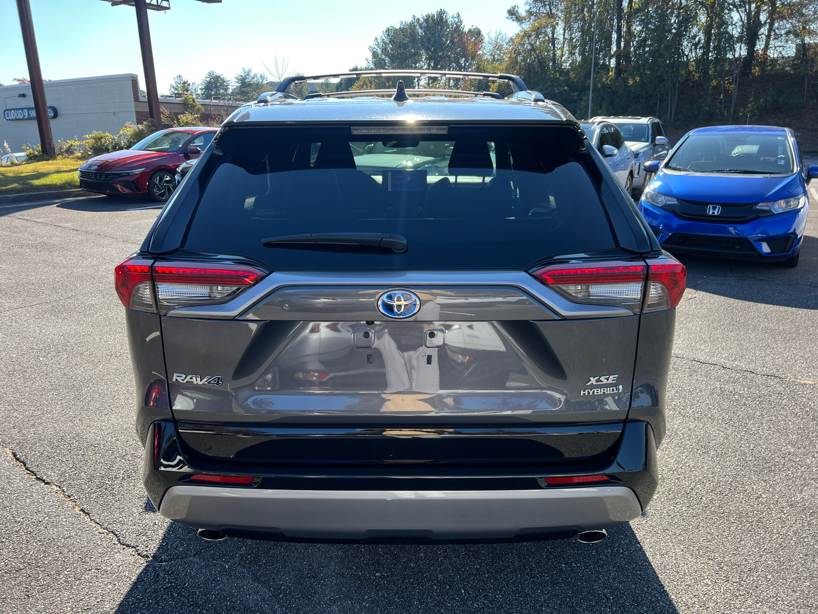 2023 Toyota RAV4 Hybrid XSE 7