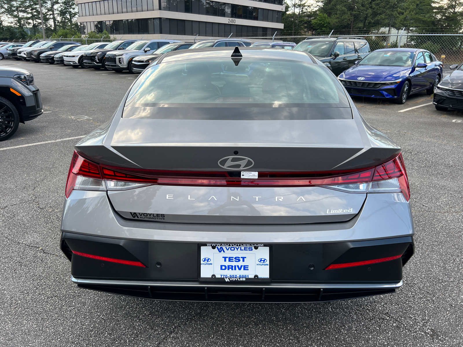 2024 Hyundai Elantra Limited 7