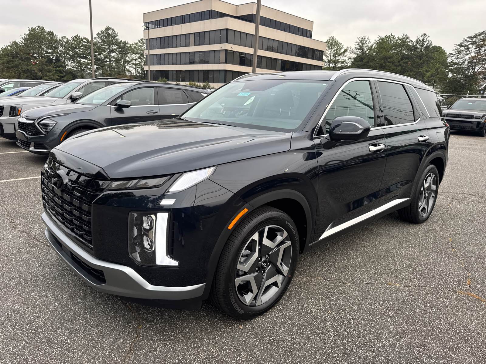 2025 Hyundai Palisade Limited 4