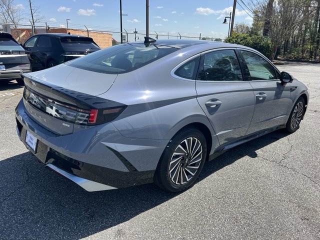 2024 Hyundai Sonata Hybrid Limited 8