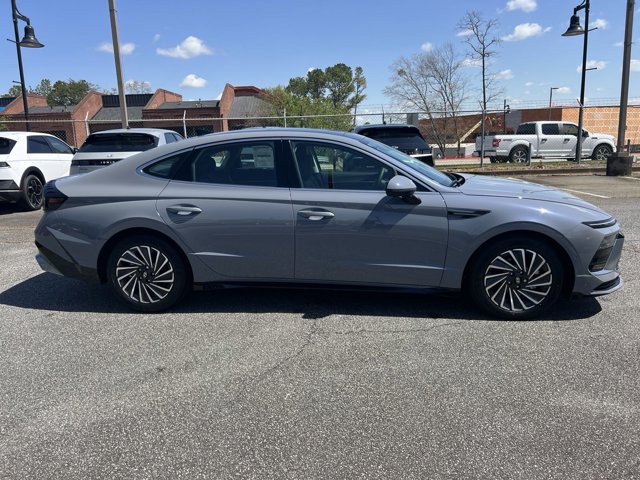 2024 Hyundai Sonata Hybrid Limited 9