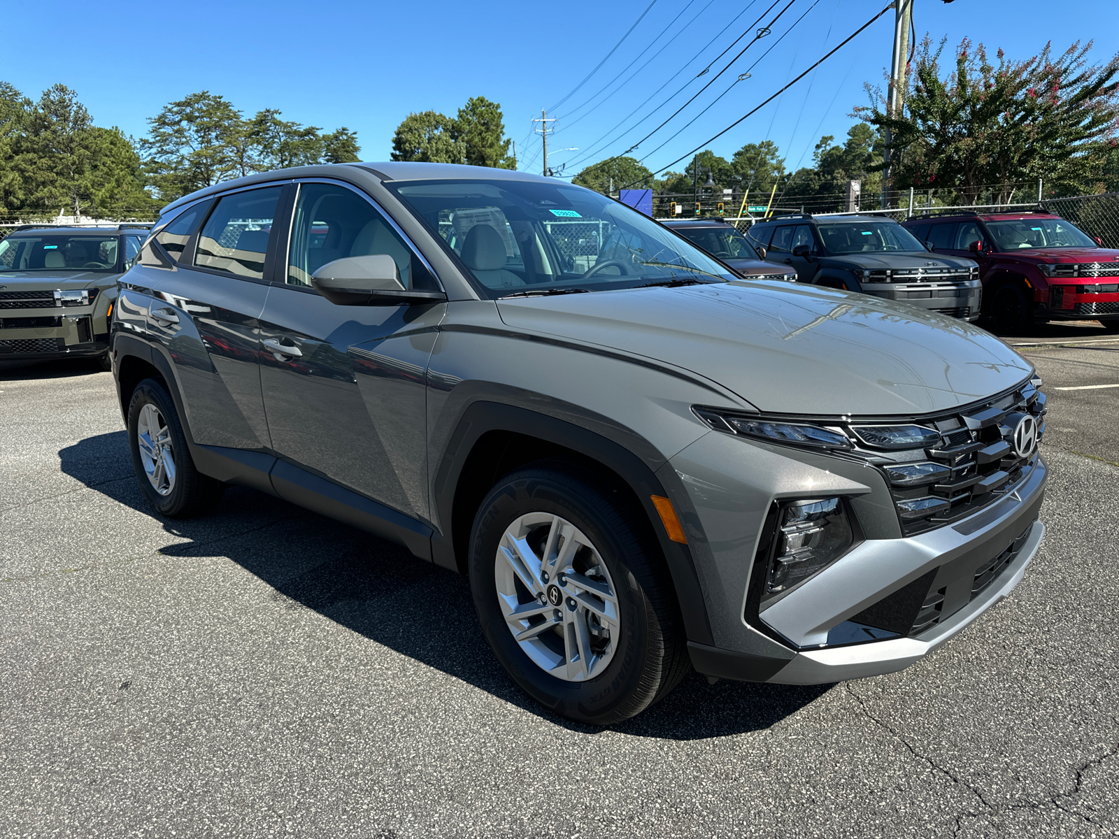 2025 Hyundai Tucson SE 2