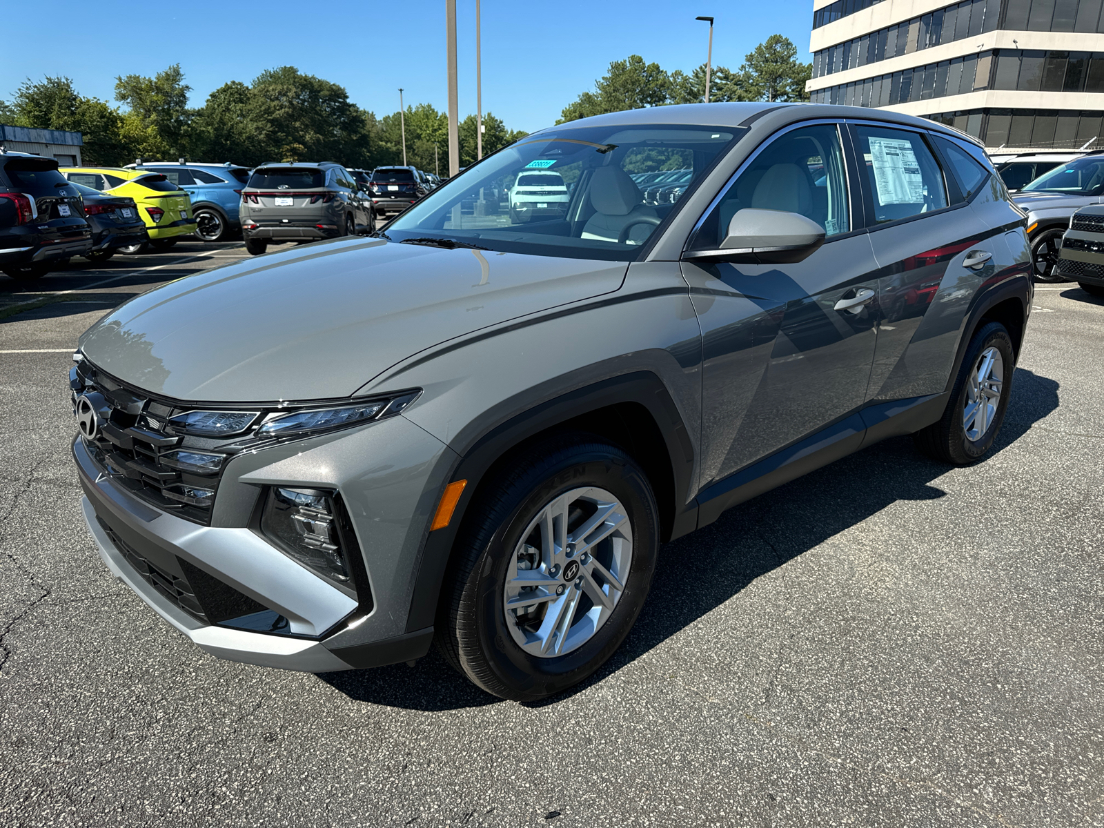 2025 Hyundai Tucson SE 4