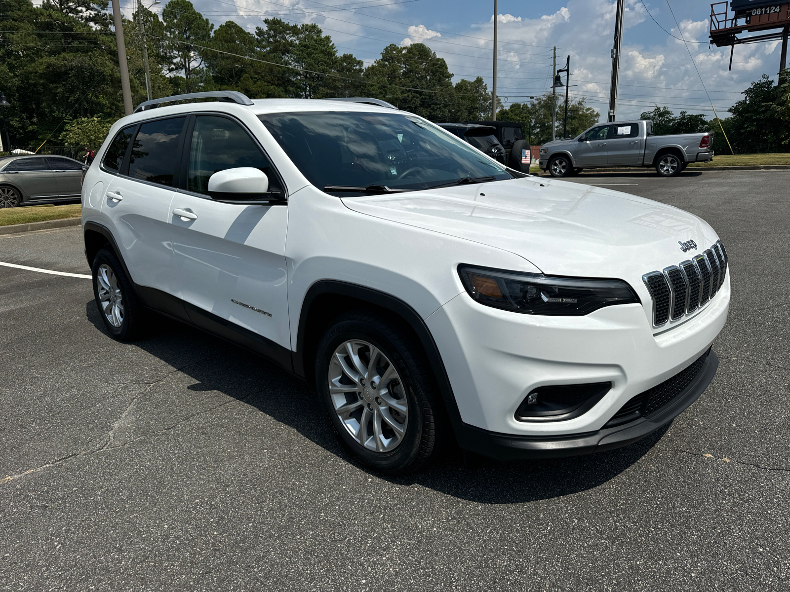 2019 Jeep Cherokee Latitude 2