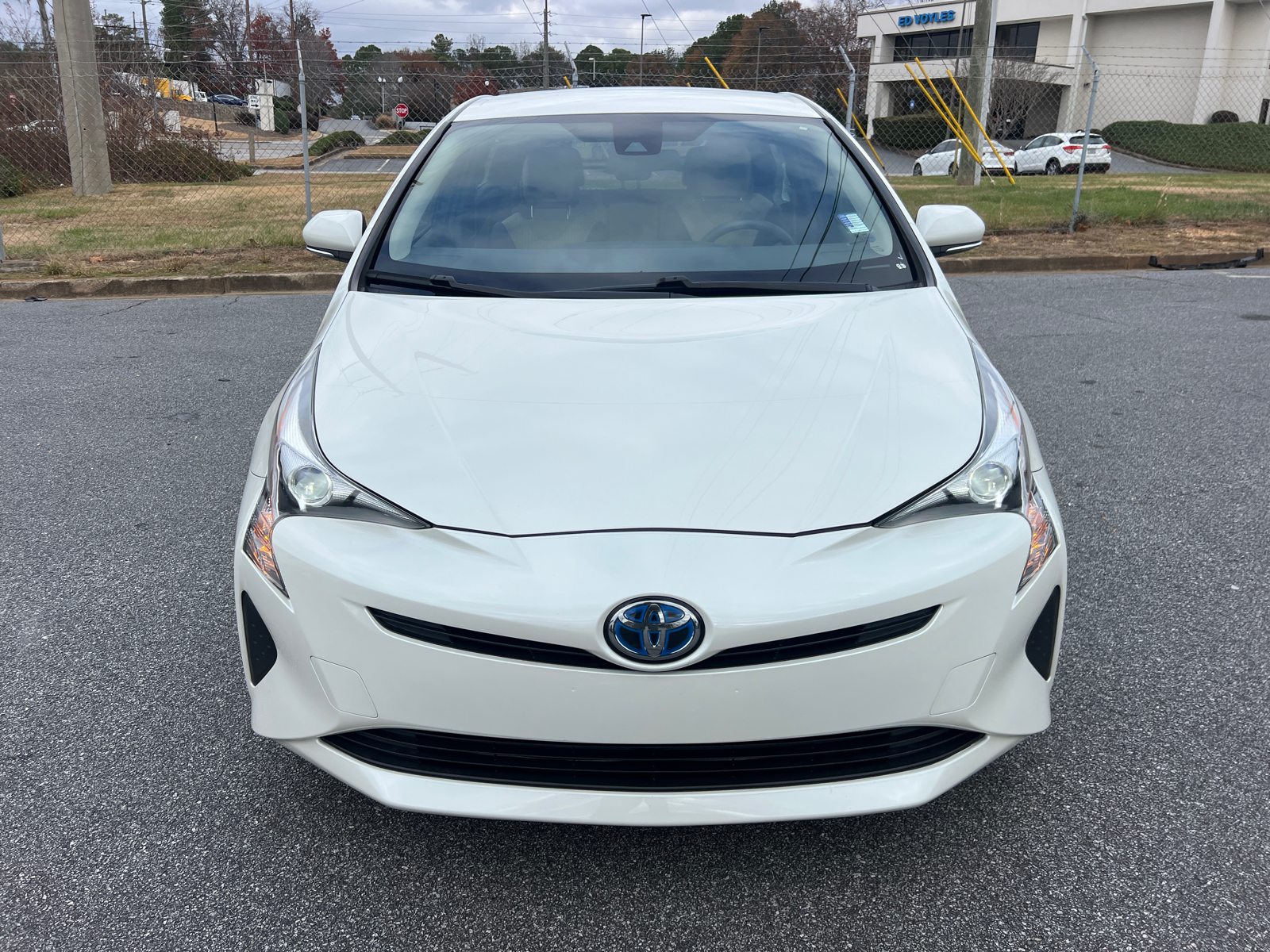 2017 Toyota Prius Two 3