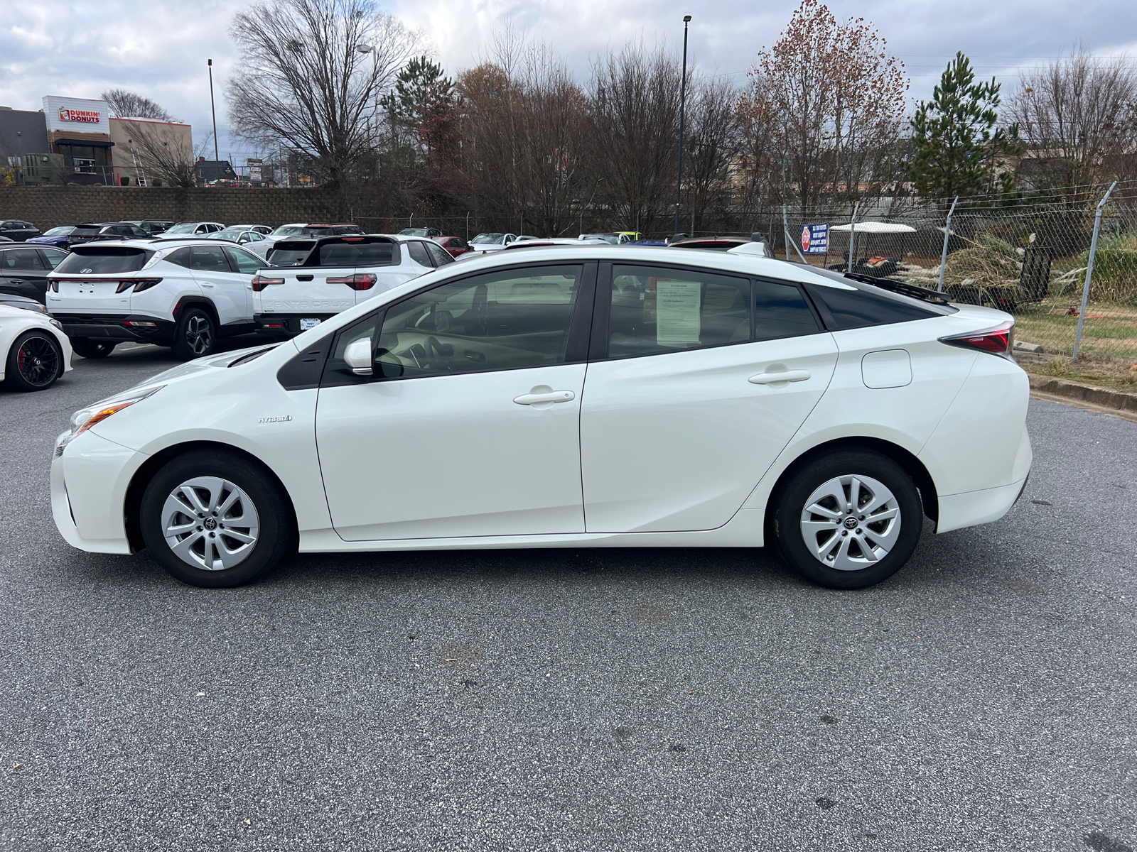 2017 Toyota Prius Two 5