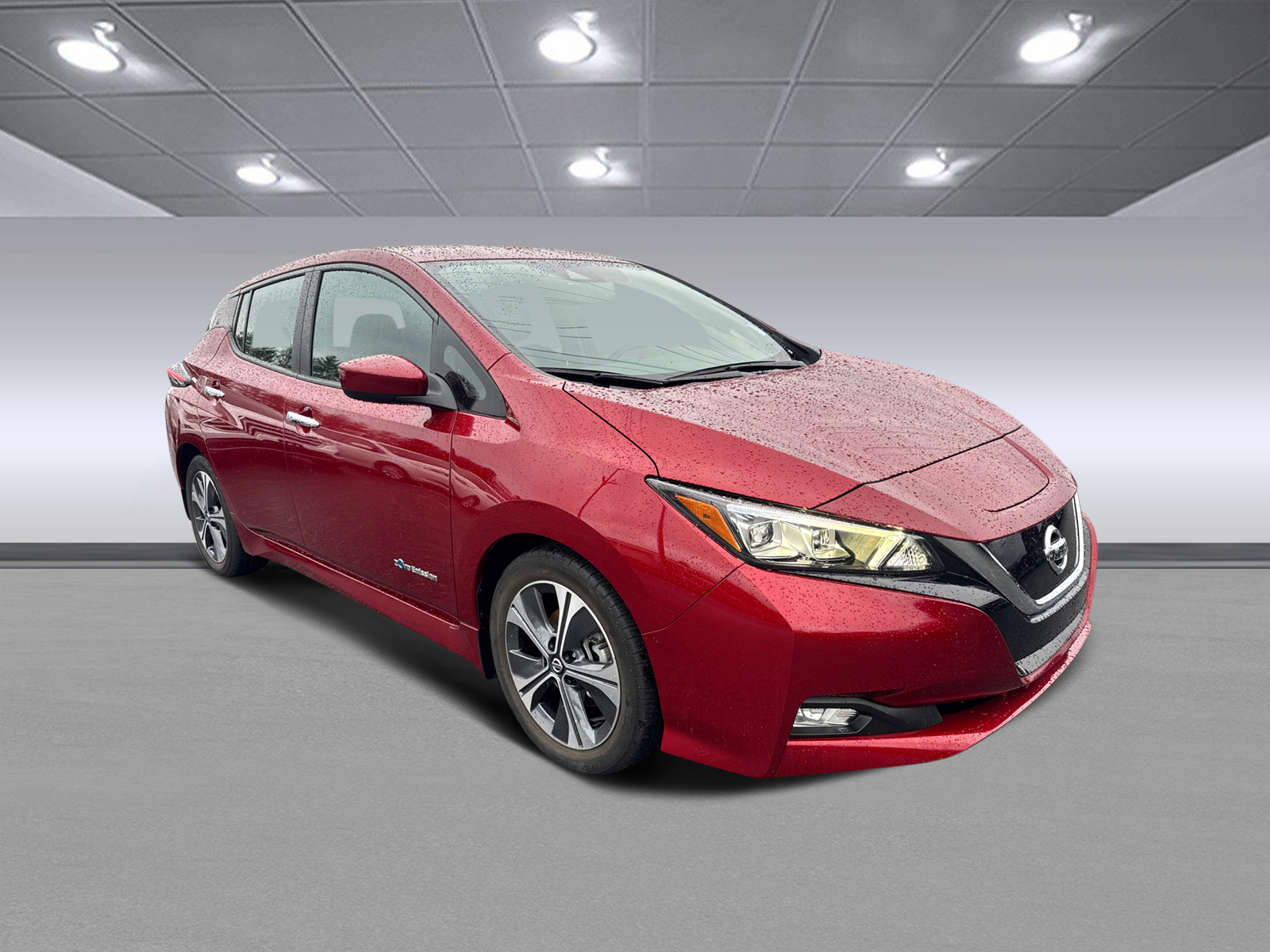 2018 Nissan LEAF SV 1